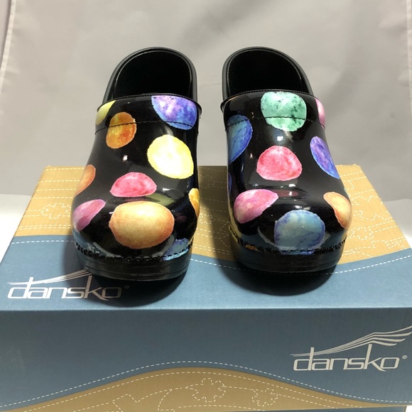 New! Dansko Women's Pro Planet Patent Clogs - Picture 3 of 5